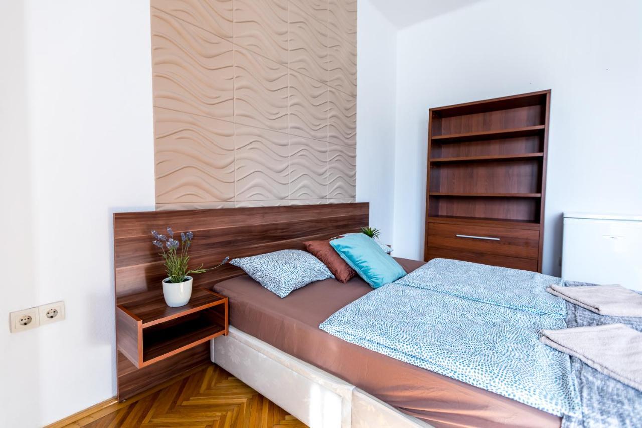Danube Apartment Budapeste Exterior foto