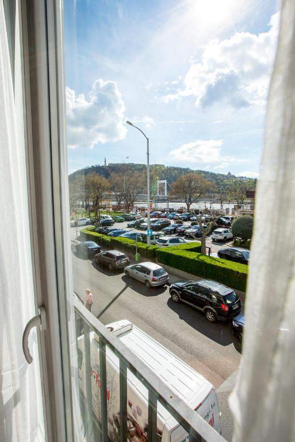 Danube Apartment Budapeste Exterior foto