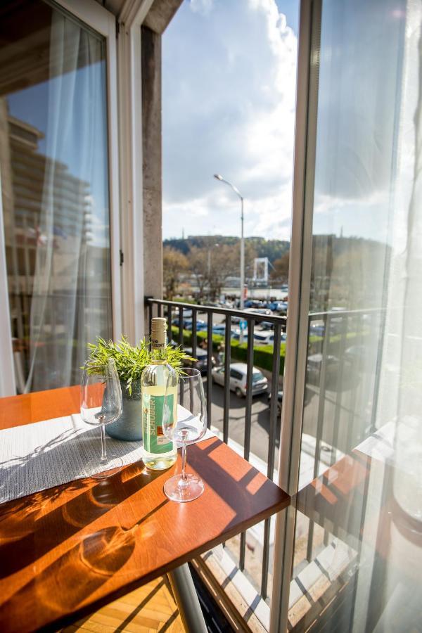 Danube Apartment Budapeste Exterior foto
